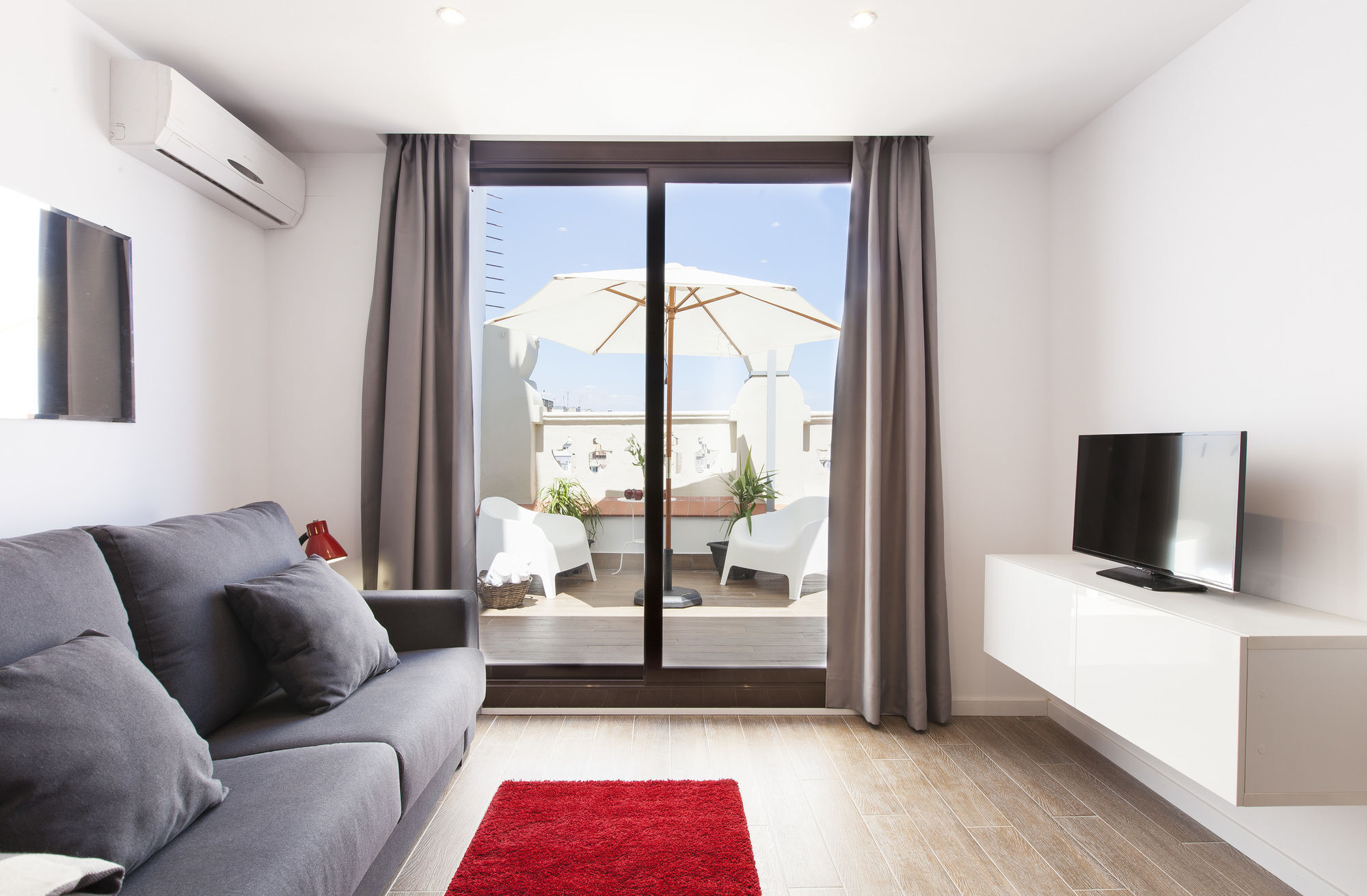 Aspasios Charming Flats Barcelona Exterior photo