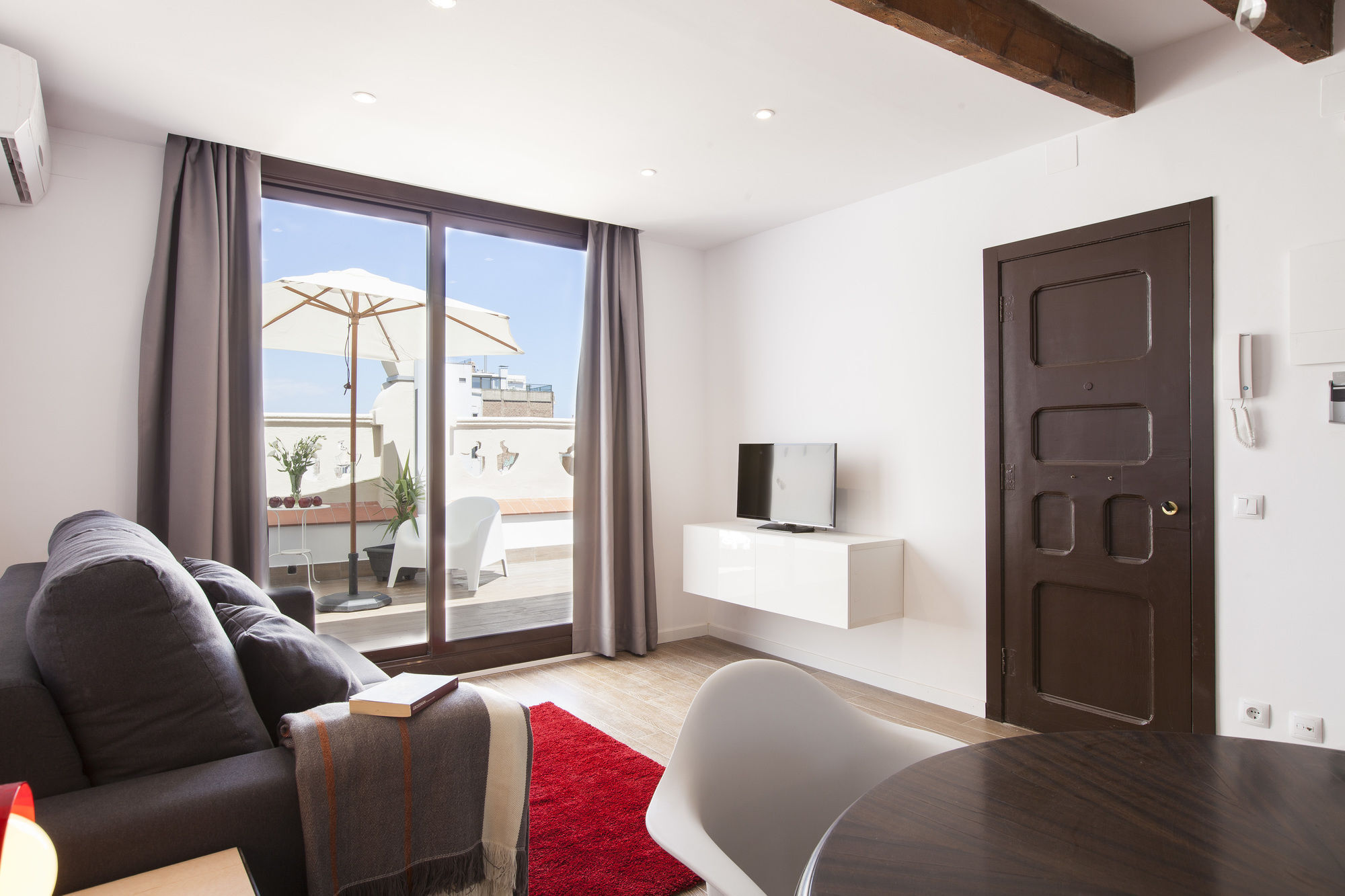 Aspasios Charming Flats Barcelona Exterior photo